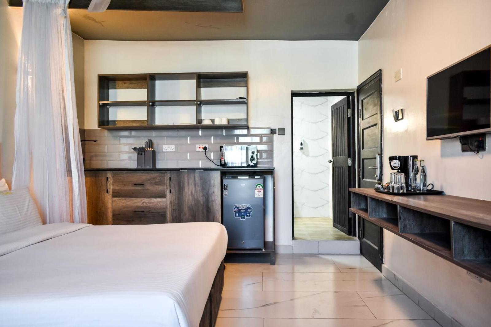 The Ivory Suites Mombasa Esterno foto